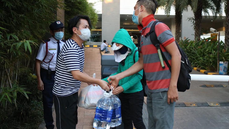Ho Chi Minh City tracking visitors to local bar after party-goer catches COVID-19