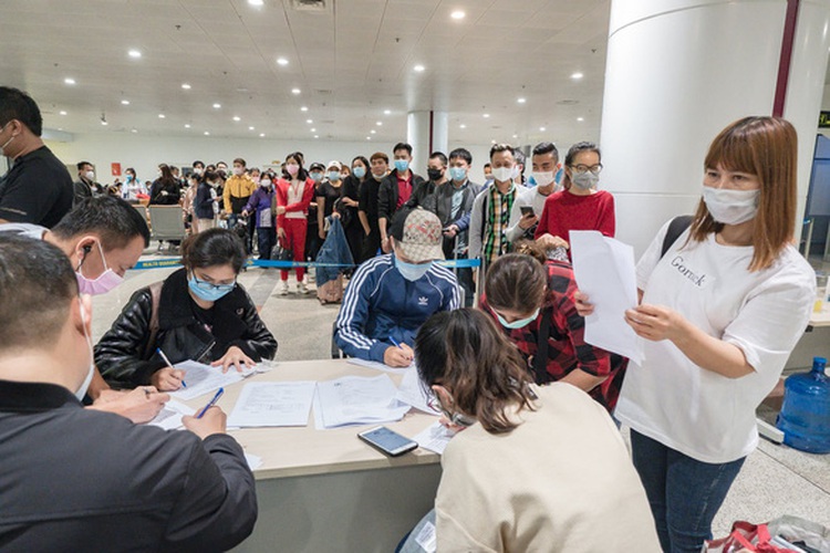 Vietnam enforces mandatory 14-day quarantine for all arrivals