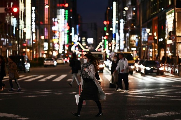 Olympics delay a blow for virus-hit Tokyo hotels