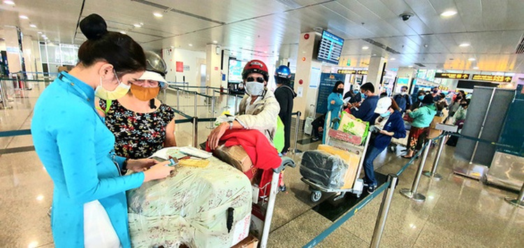 Vietnam Airlines faces $2.1bn revenue cut, 10,000 job cuts due to pandemic: leader