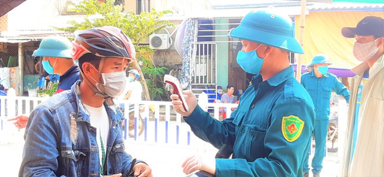 Vietnamese province explains charging returnees from Hanoi, Saigon for quarantine costs