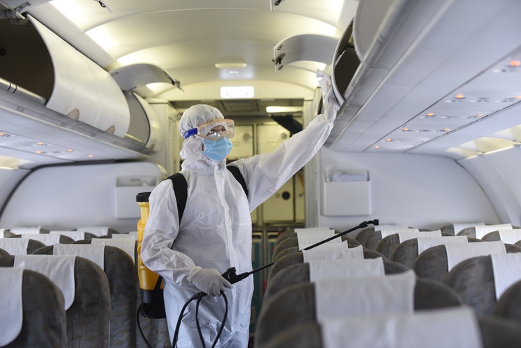 Domestic flight passengers tested for COVID-19 at Ho Chi Minh City airport