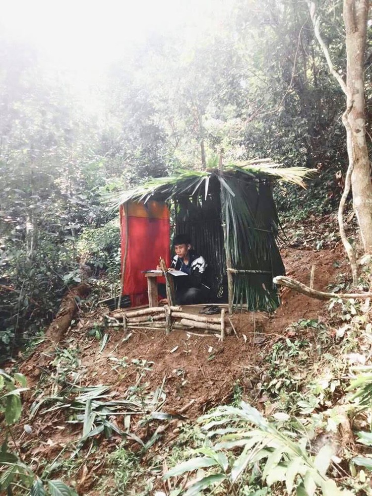 Hardship can’t stop ethnic minority students from studying in mountainous regions of Vietnam