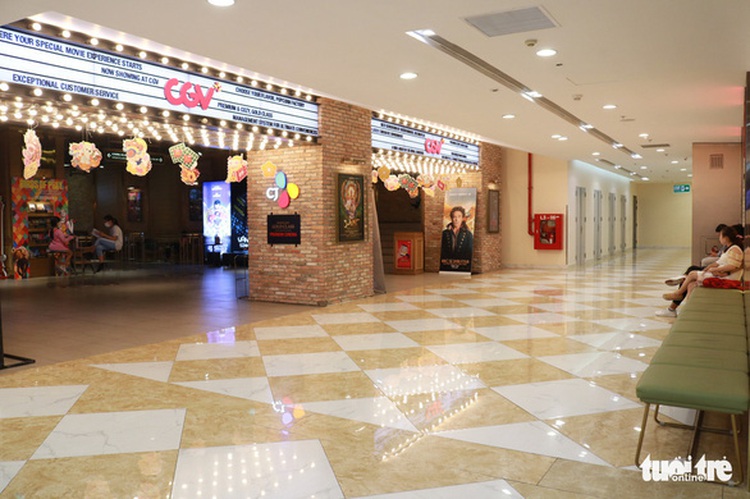 Vietnam theaters to start showing films again en masse following government permission