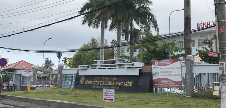 Family quarantined after man sells drinks, cigarettes to COVID-19 patient in Vietnam