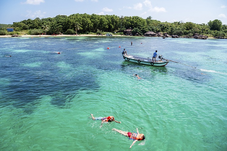 Vietnam considers reopening Phu Quoc Island to foreign tourists: vice-minister