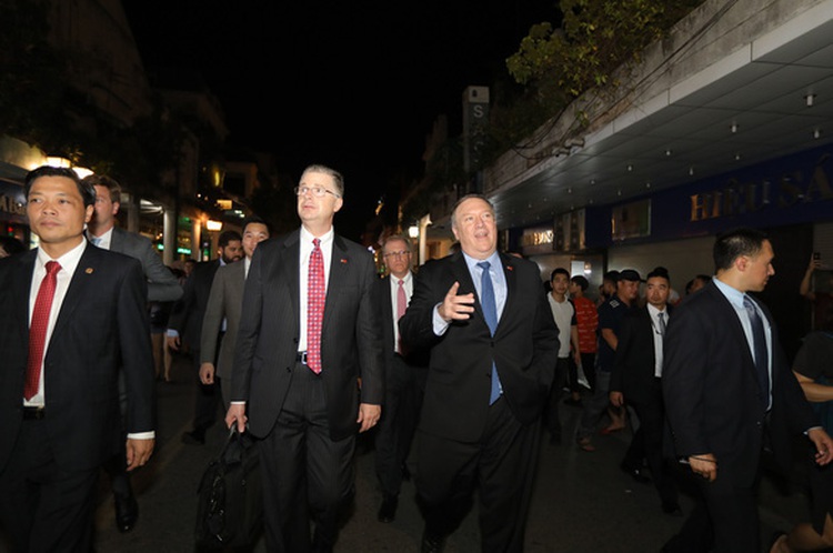 US commemorates 25 years of diplomatic relations with Vietnam