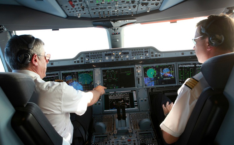 Nine Pakistani pilots in Vietnam have valid licenses, 3 pending verification: CAAV