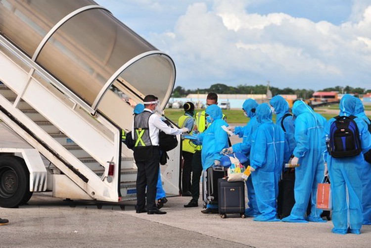 Foreign ministry discusses repatriating over 200 Vietnamese workers stranded in Uzbekistan