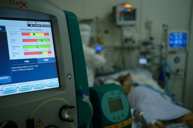 Vietnam logs 20 new COVID-19 cases, one virus-related death