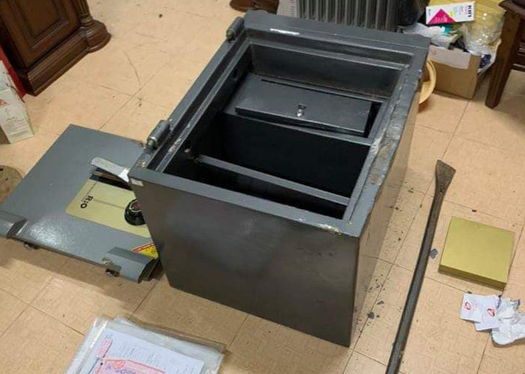 Vietnamese man arrested for breaking open safe, stealing jewelry worth $43,100