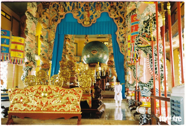 Largest holy building of Caodaism in Vietnam boasts unique architecture