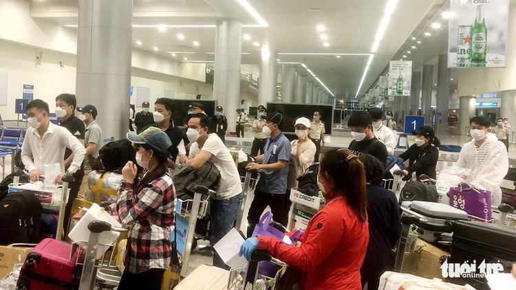 Ho Chi Minh City considers allowing one- to two-star hotels to offer quarantine service