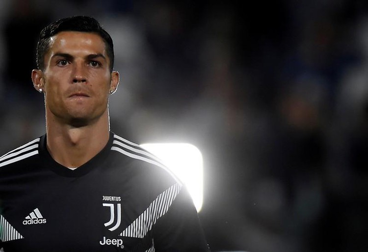 Cristiano Ronaldo tests positive for COVID-19