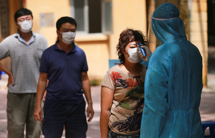 Vietnam confirms 9 imported COVID-19 cases who are Indian experts