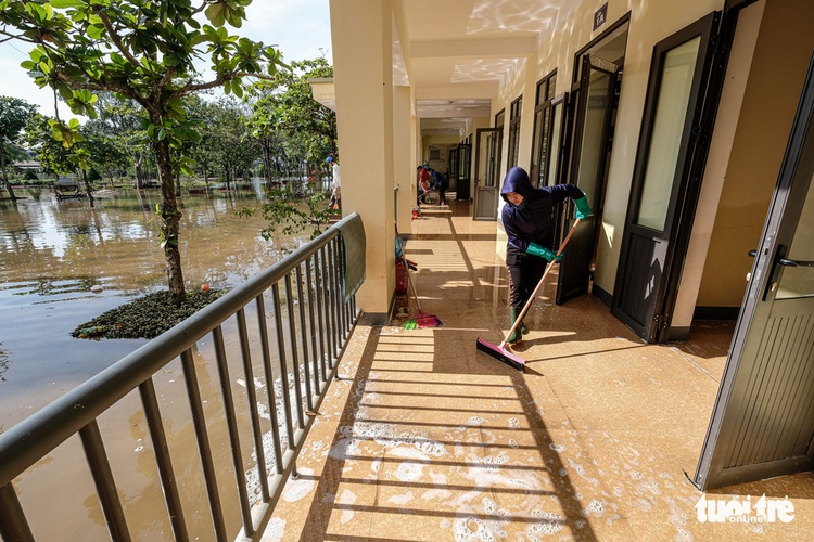 Schools in central Vietnam pick up the pieces after detrimental flooding