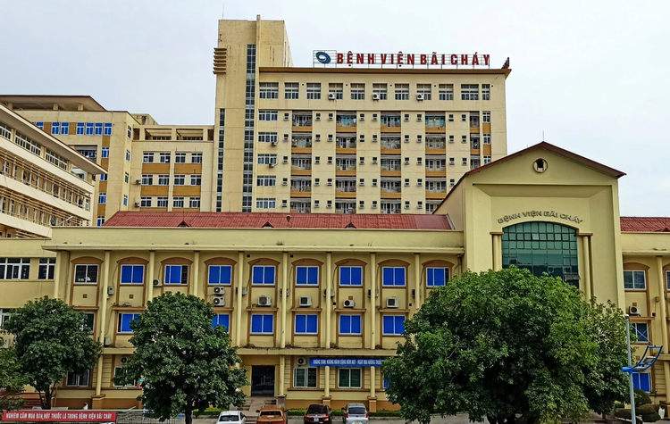 Man kills himself after slashing wife, daughter, relatives in northern Vietnam
