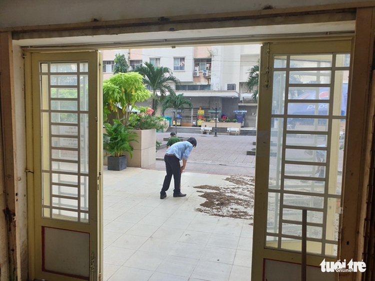 Elderly woman jumps to death from Ho Chi Minh City apartment building