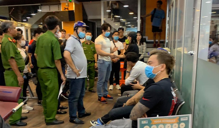 Gym-goer apologizes after offensive words for late popular Vietnamese comedian Chi Tai