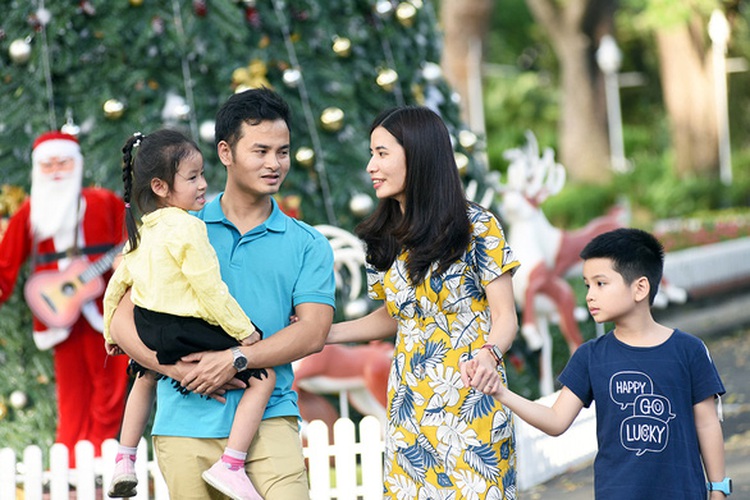 Vietnam confronts problems brought about by ageing population