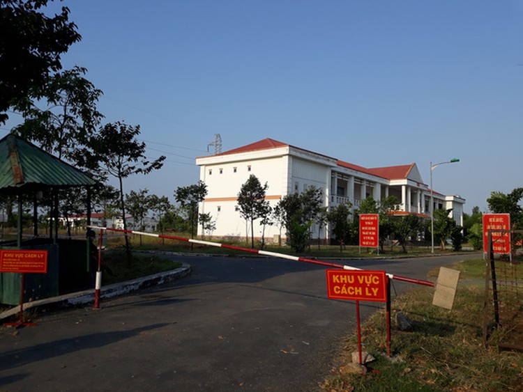 Vietnamese-Canadian sexagenarian sneaks into Vietnam from Cambodia amid virus scare