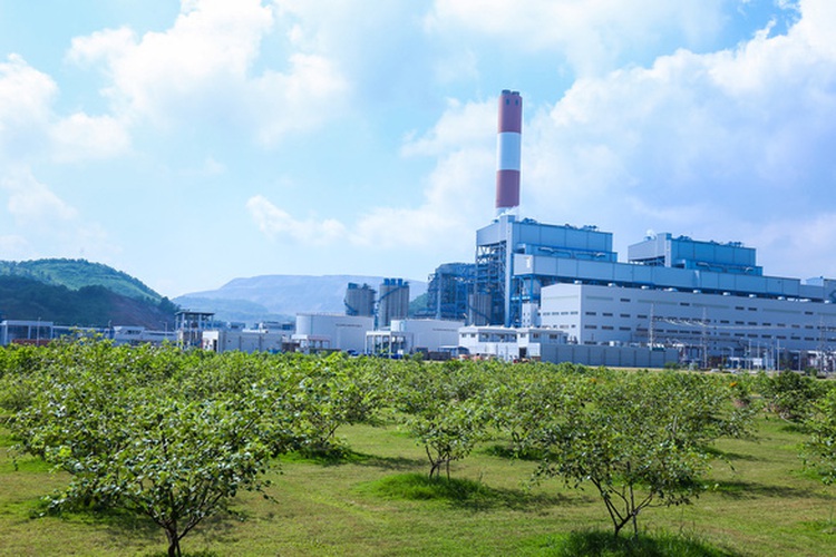 US firm consents to sell power plant in Vietnam