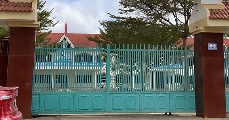 Vietnamese woman fined for using neighbor’s diploma to enroll in university, work as teacher