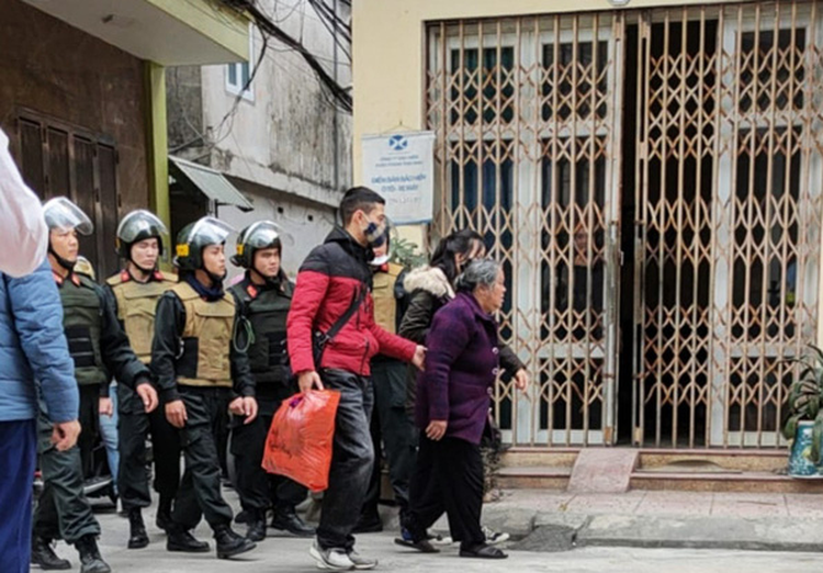 Police break up drug ring run by septuagenarian woman in northern Vietnam