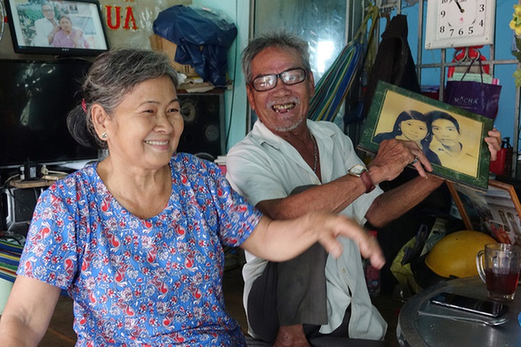 This elderly Vietnamese ‘mismatched’ couple will remind you what love is all about