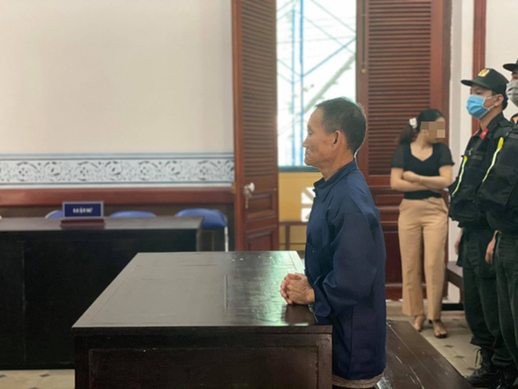 Vietnamese man gets death sentence for killing female bus attendant over romantic jealousy