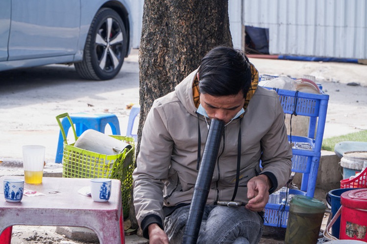 Hanoi ceases all Lunar New Year public gatherings, street stalls