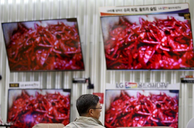 LG Display raises investment at Vietnam factory by $750 million to $3.25 billion: media