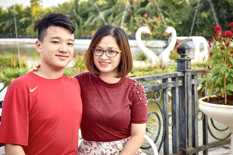 13-yo Vietnamese writer shows true colors in award-winning book