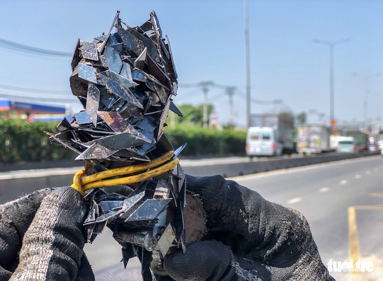 Tire-puncturing nails found on Ho Chi Minh City roads after Tet break