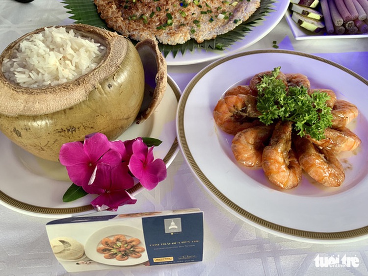 Vietnam’s top 100 dishes, food gifts announced