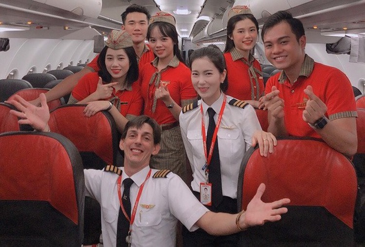 Meet the women who fly for Vietnam's private airline