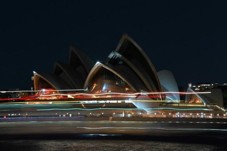 Cities worldwide dim lights to mark Earth Hour