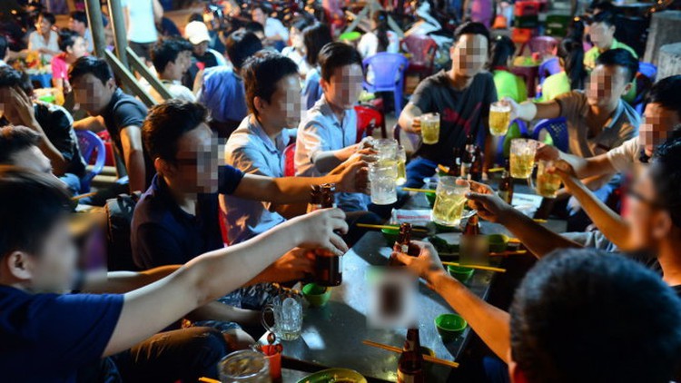 Wedding goer kills fellow guest with gun over conflict in northern Vietnam