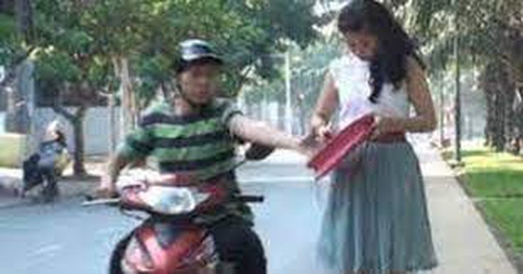 In Vietnam, husband stages fake robbery to sell over $6,500 in jewelry without wife's knowledge