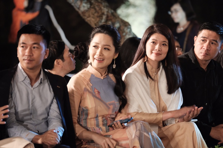 Hanoi ao dai fashion show honors Vietnam’s heritage, women beauty