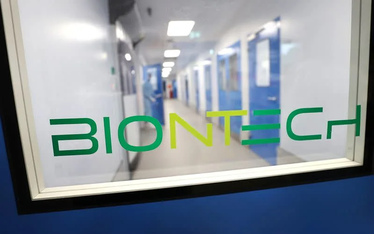 BioNTech to build mRNA manufacturing site in Singapore