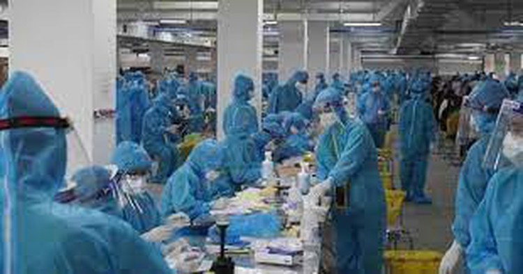 Octogenarian COVID-19 patient passes away with underlying conditions in Vietnam