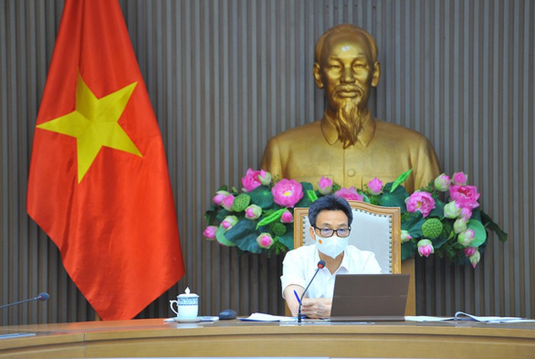 Vietnam to shorten COVID-19 quarantine time, likely to seven days, for vaccinated arrivals