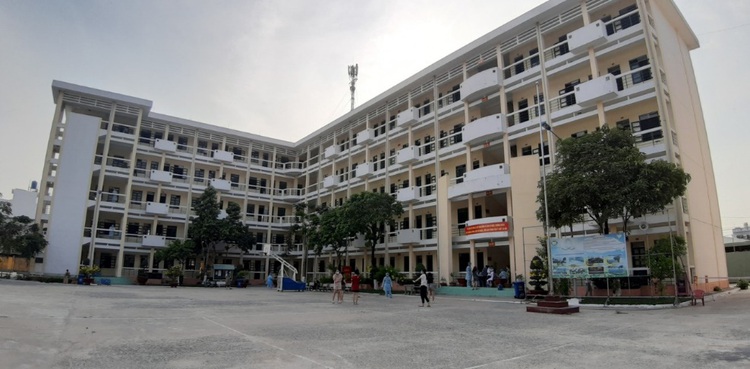 Ho Chi Minh City establishes two more concentrated COVID-19 quarantine facilities