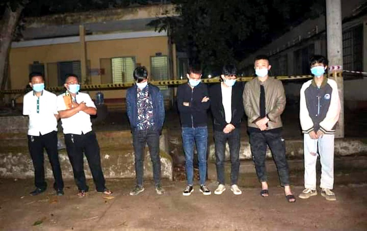 Vietnamese cabbies prosecuted for helping Chinese travel to Cambodia illegally