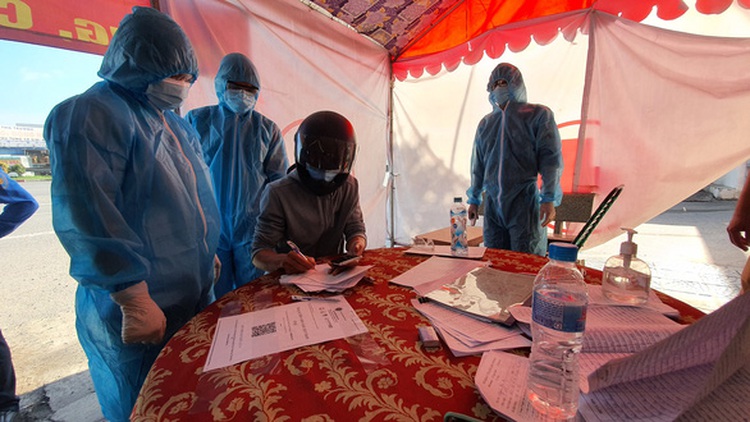 Vietnam’s southern province requests health declaration as suspected COVID-19 cases linked to Saigon market