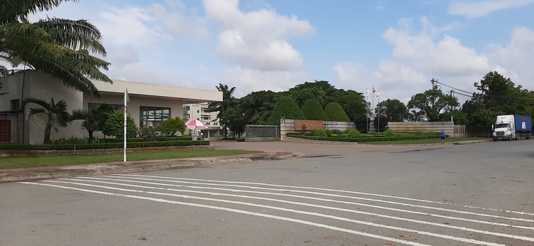 Worker in southern Vietnam’s industrial park contracts coronavirus
