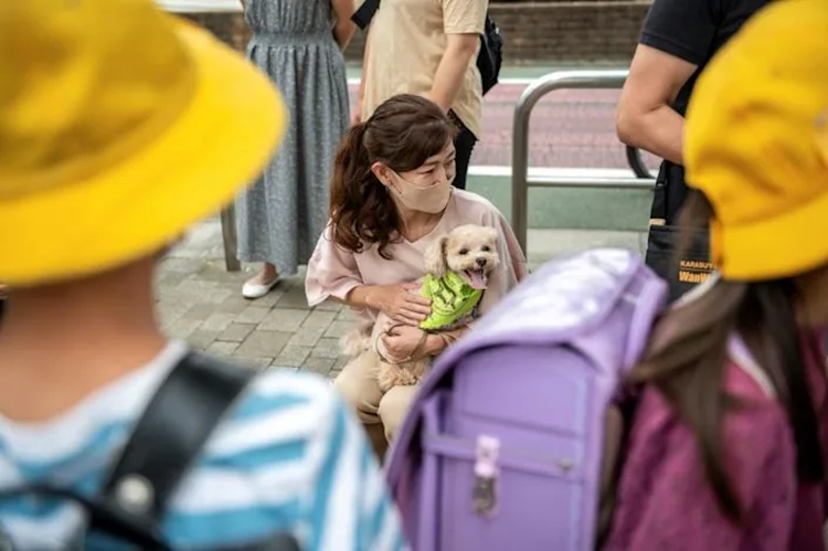 Tokyo's real life Paw Patrol keeps crime on short leash