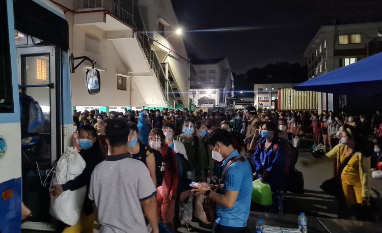 248 workers following ‘three-on-the-spot’ implementation infected with coronavirus at Vietnamese company
