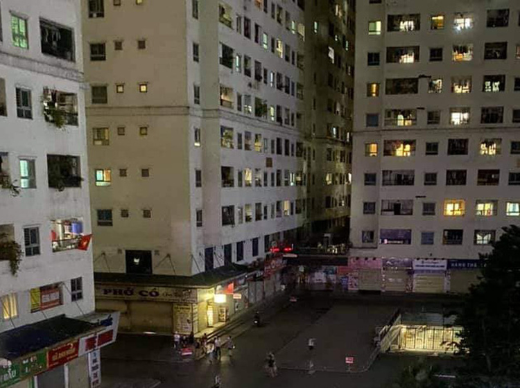 Girl falls to death at apartment building in Hanoi
